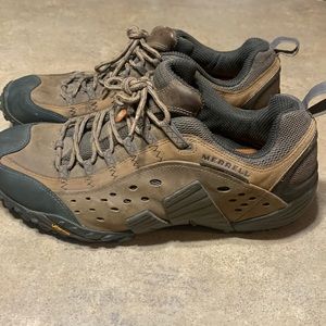 Merrell brown leather hiking shoes size 12 mens